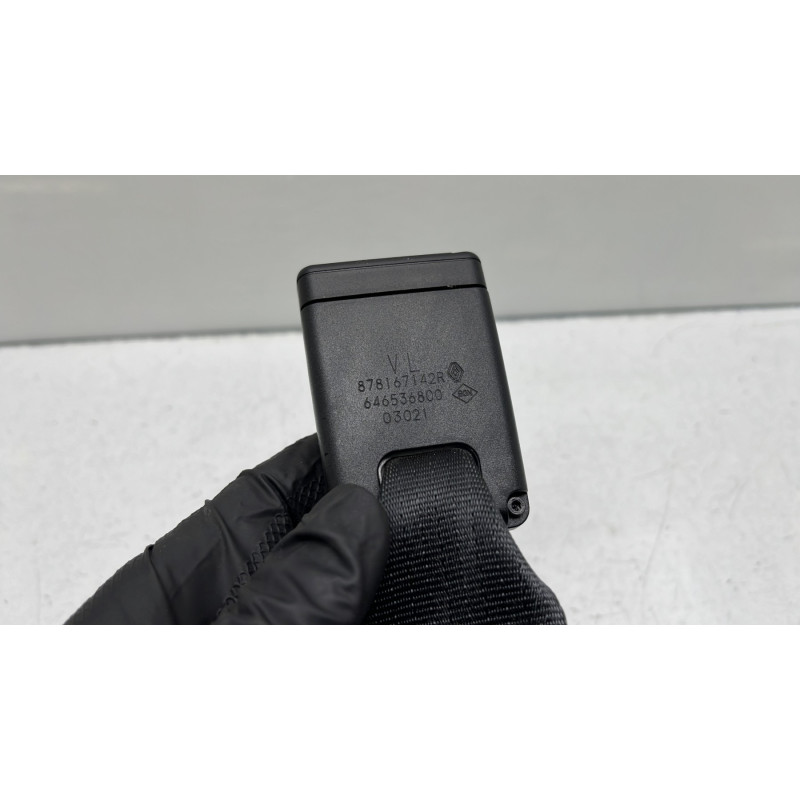 Attache ceinture arriere droit RENAULT ARKANA Photo n°5