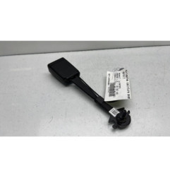Attache ceinture avant droit RENAULT ARKANA