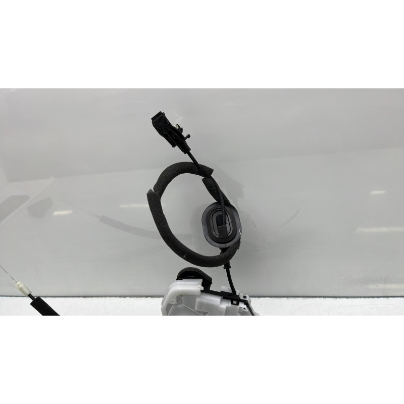 Serrure arriere droit RENAULT ARKANA Photo n°2