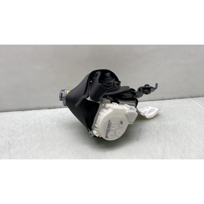 Pretensionneur de ceinture avant droit MERCEDES CLASSE C 204 Photo n°1