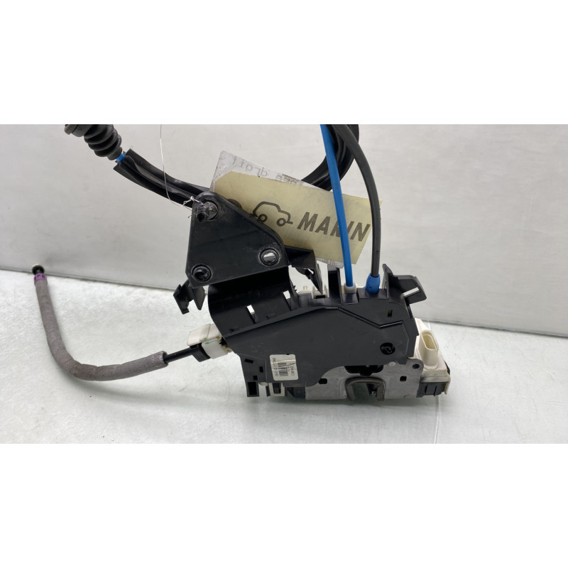 Serrure arriere droit MERCEDES CLASSE C 204 Photo n°4