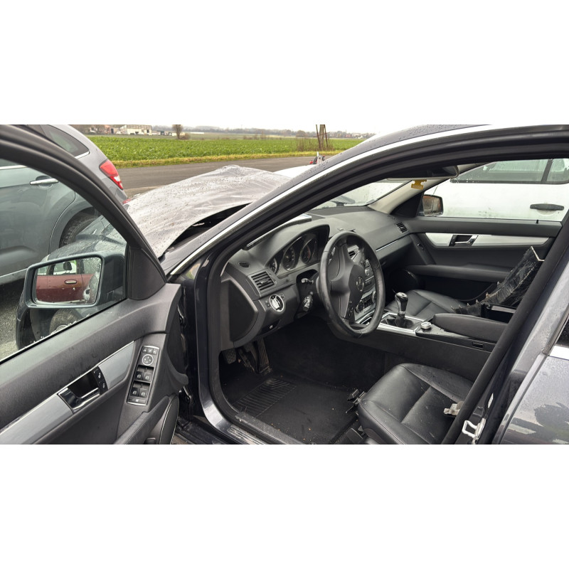 Vase de lave glace MERCEDES CLASSE C 204 Photo n°12