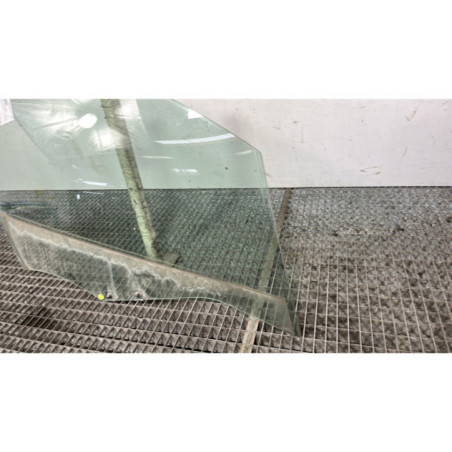 Vitre avant droit RENAULT CLIO 4
