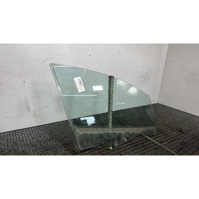 Vitre avant droit RENAULT CLIO 4 Photo n°3