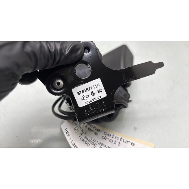 Attache ceinture arriere droit RENAULT CLIO 4 Photo n°4