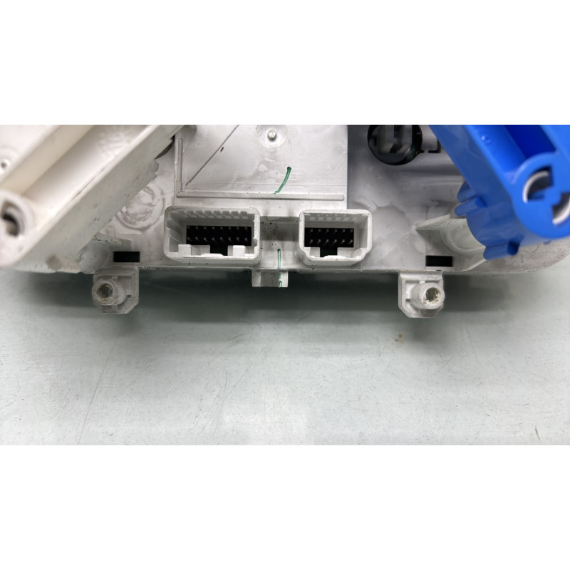 Commande chauffage RENAULT CLIO 4 Photo n°4