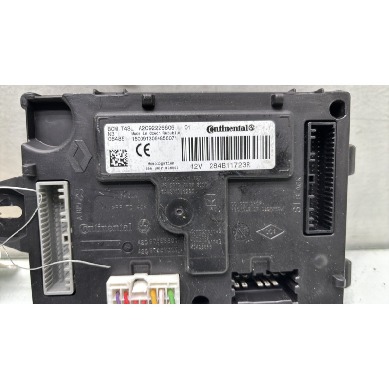 Boitier UCH RENAULT CLIO 4 Photo n°2