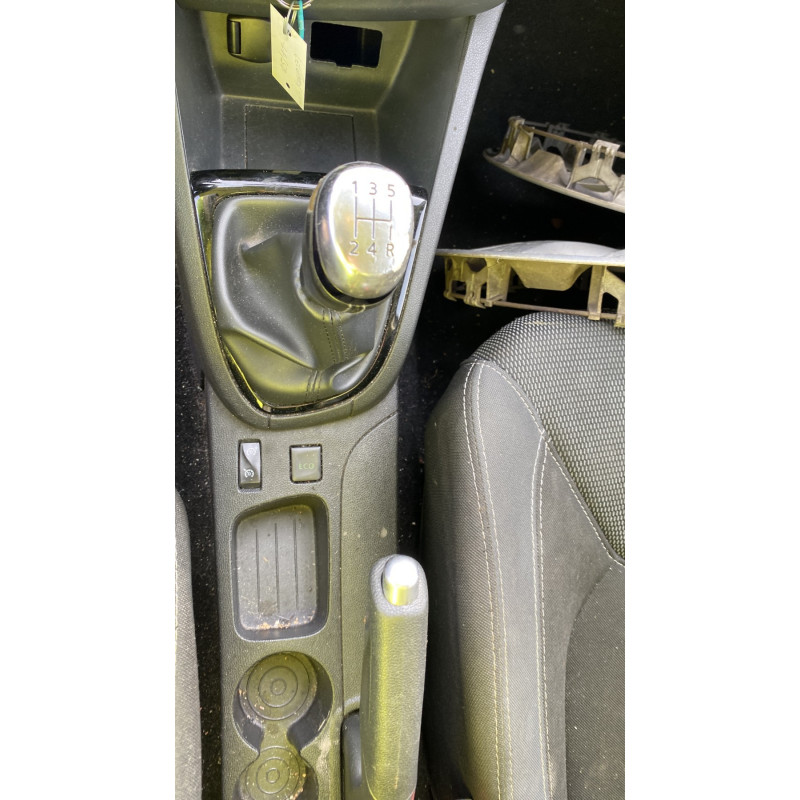 Boitier UCH RENAULT CLIO 4 Photo n°20
