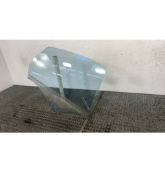 Vitre arriere droit FORD MONDEO 3
