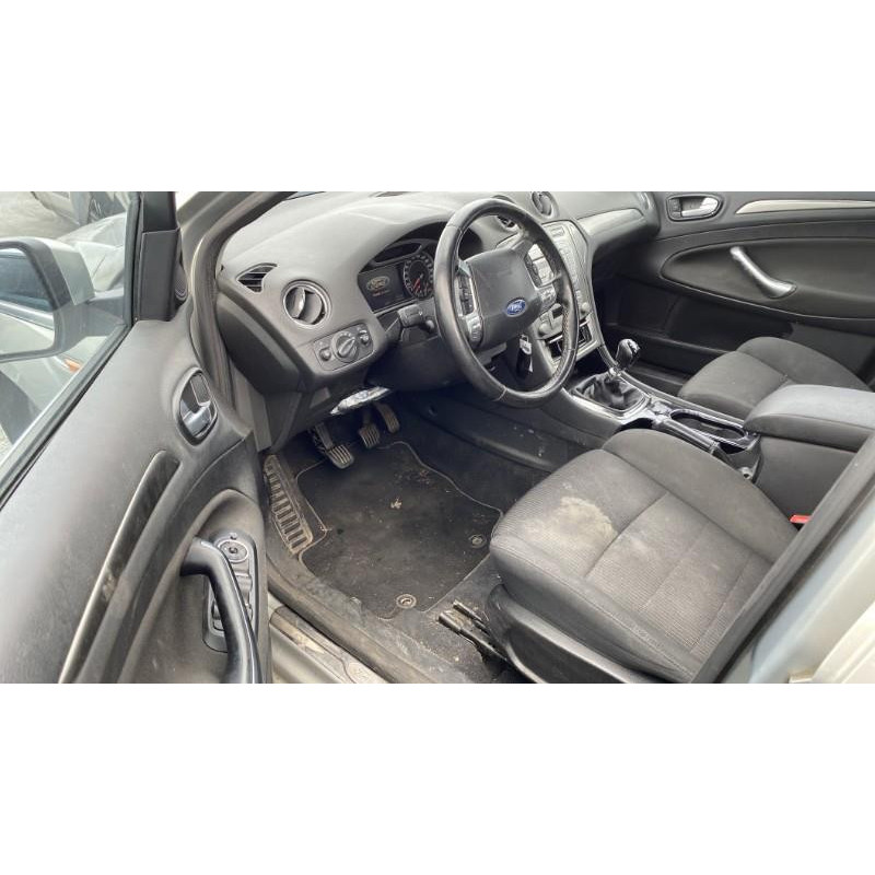 Vitre arriere droit FORD MONDEO 3 Photo n°8