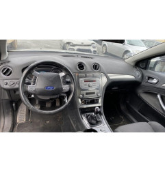 Vitre arriere droit FORD MONDEO 3