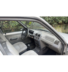 Poignee interieur arriere droit PEUGEOT 205