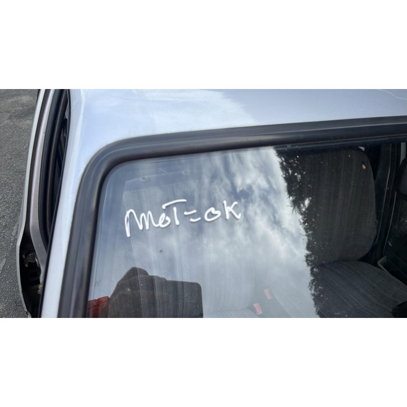 Poignee interieur arriere droit PEUGEOT 205 Photo n°10
