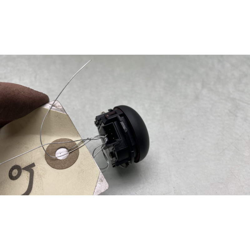 Bouton de warning MINI MINI 2 R60 Photo n°4