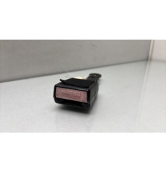 Attache ceinture avant droit PEUGEOT 206