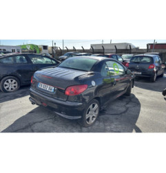 Attache ceinture avant droit PEUGEOT 206