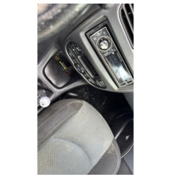 Attache ceinture avant droit PEUGEOT 206
