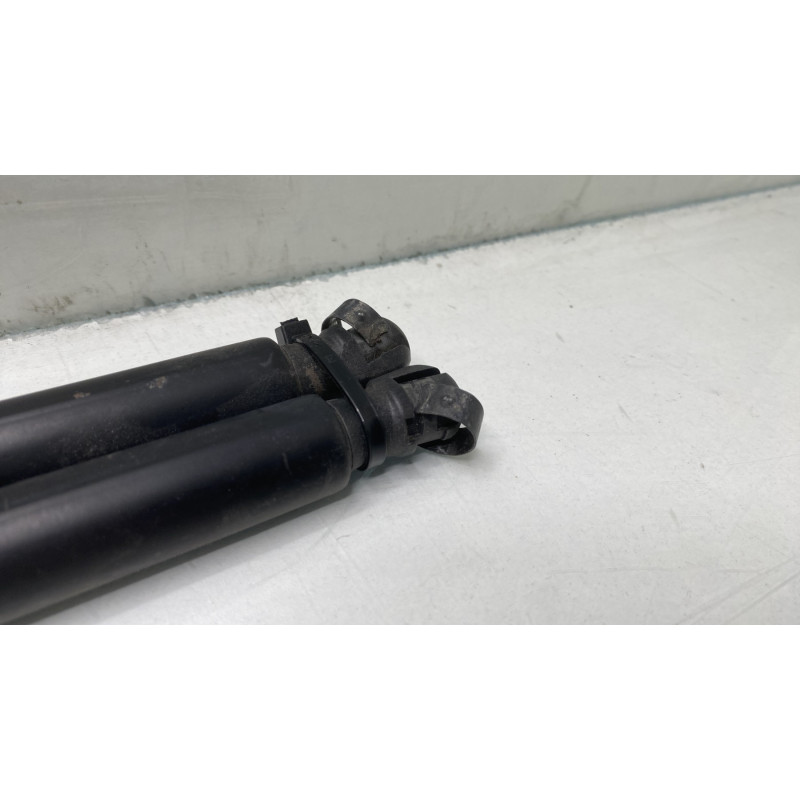 Verin de coffre CITROEN C5 2 Photo n°3