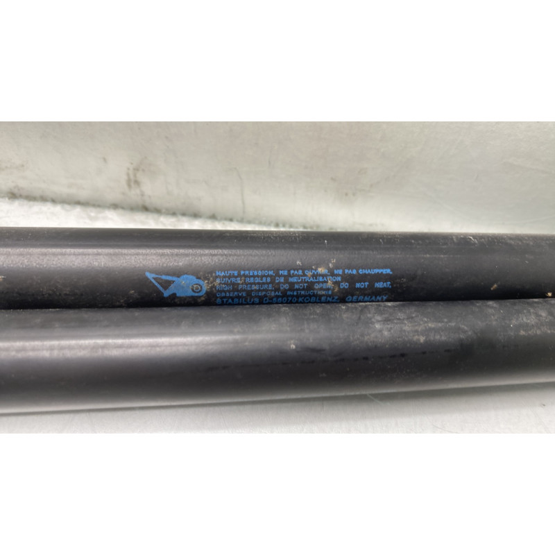 Verin de coffre CITROEN C5 2 Photo n°4
