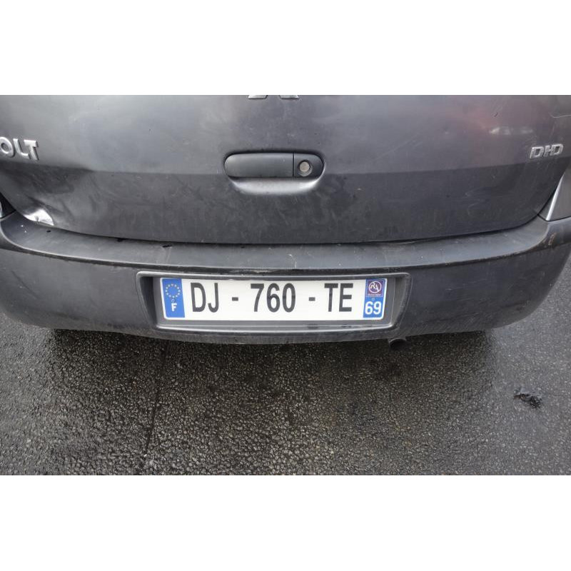 Pretensionneur de ceinture avant droit MITSUBISHI COLT 6 Photo n°5