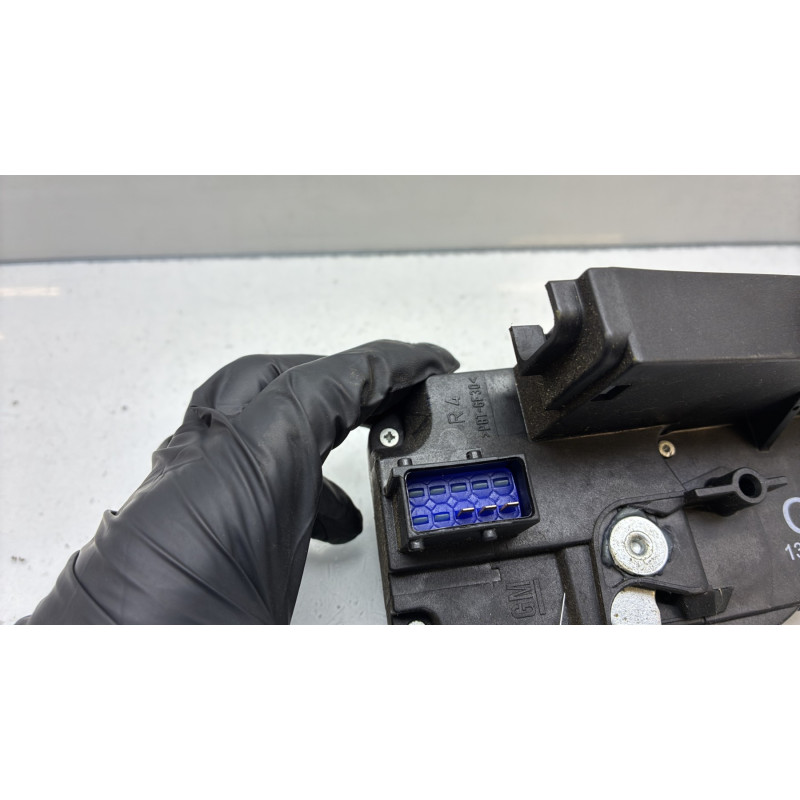 Serrure avant droit OPEL CORSA C Photo n°3