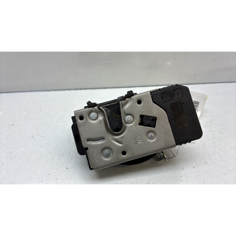 Serrure avant droit OPEL CORSA C Photo n°5
