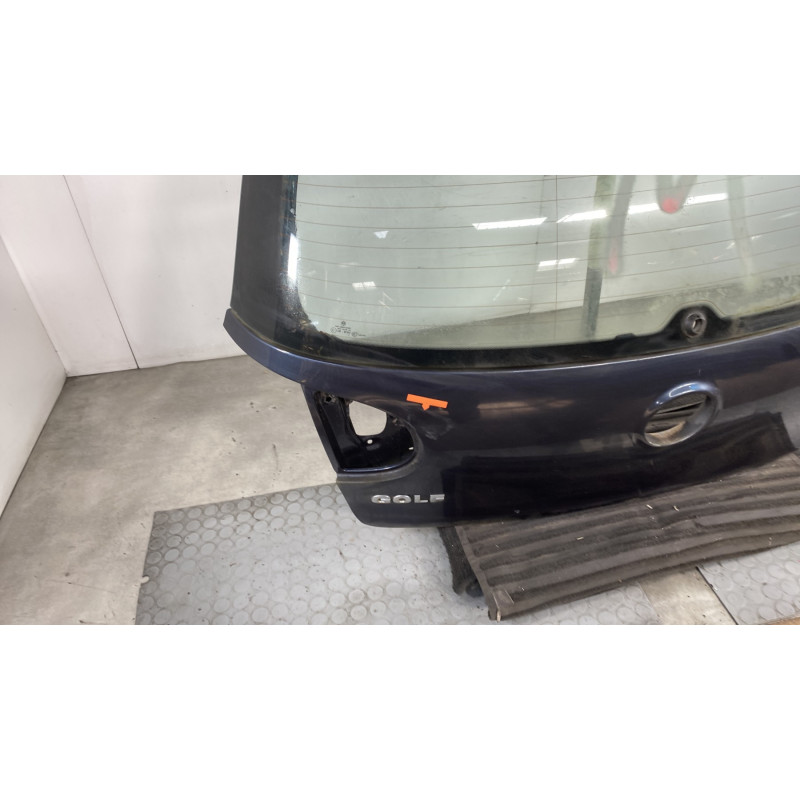Malle/Hayon arriere VOLKSWAGEN GOLF 5 Photo n°5