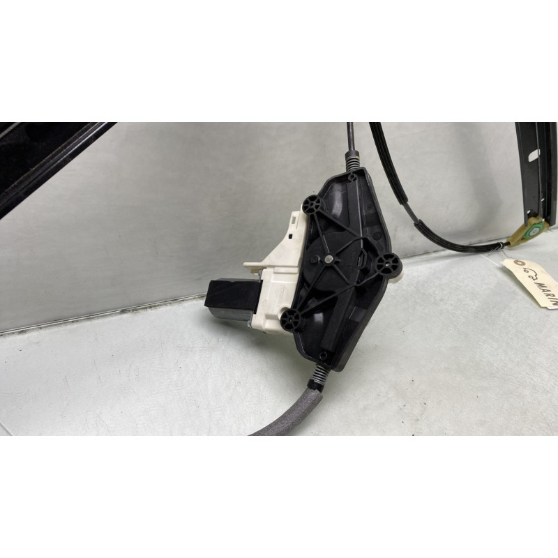 Leve vitre electrique avant gauche AUDI A4 3 Photo n°6
