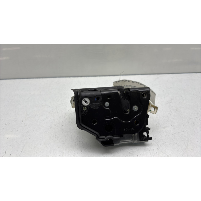 Serrure arriere gauche AUDI A4 3 Photo n°5