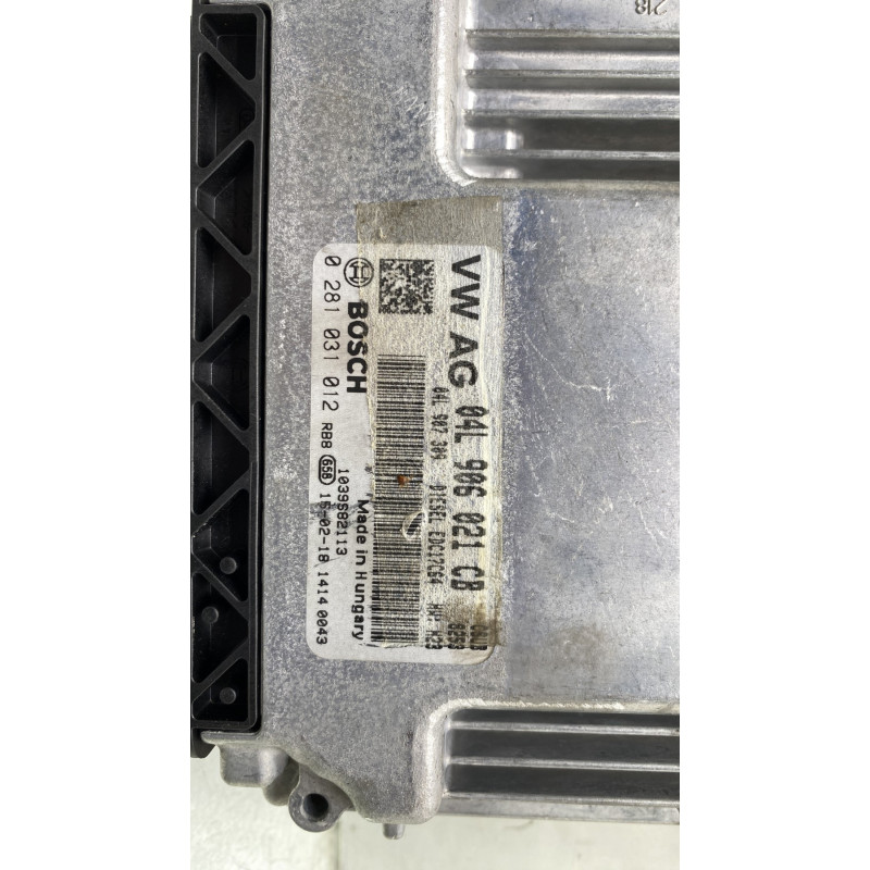 Calculateur moteur AUDI A4 3 Photo n°2