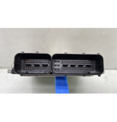 Calculateur moteur AUDI A4 3