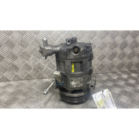 Compresseur clim SAAB 9.5 1 Photo n°1