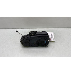 Serrure avant droit VOLKSWAGEN POLO 4