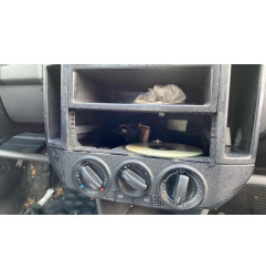 Serrure avant droit VOLKSWAGEN POLO 4