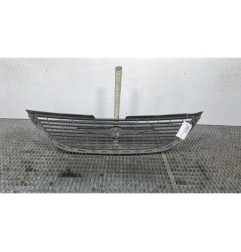 Calandre CHRYSLER GRAND VOYAGER 4