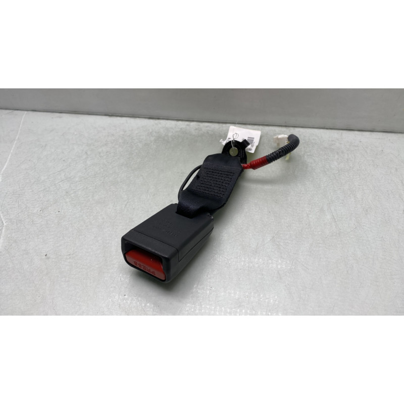 Attache ceinture arriere gauche KIA SPORTAGE 4 Photo n°2