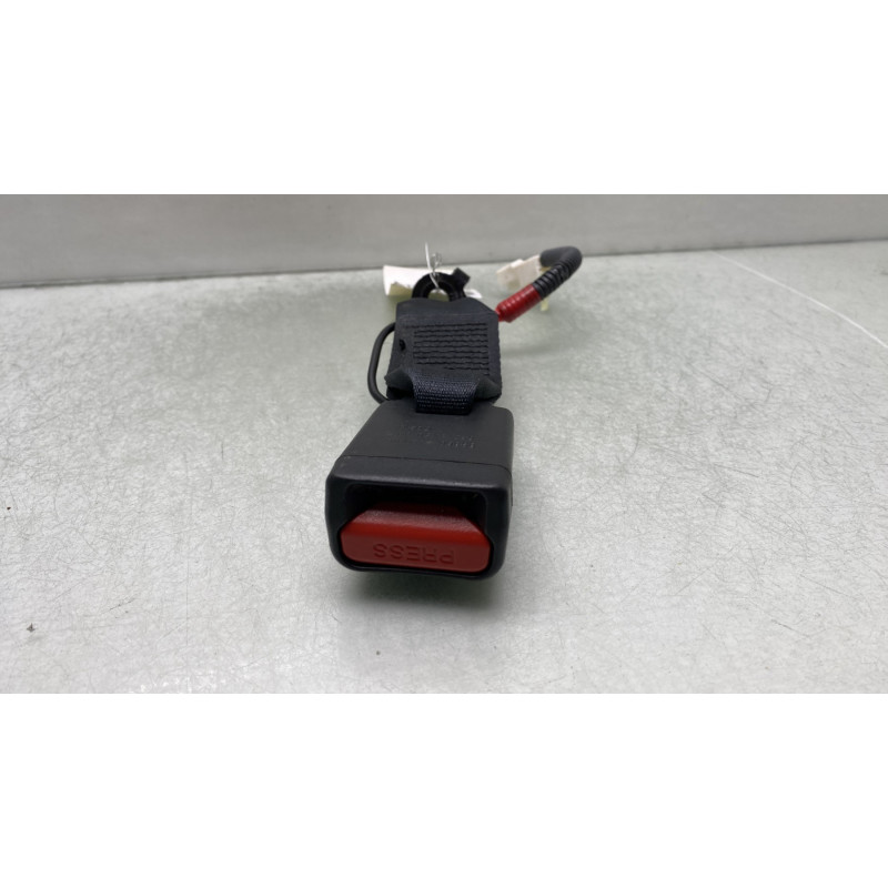 Attache ceinture arriere gauche KIA SPORTAGE 4 Photo n°3