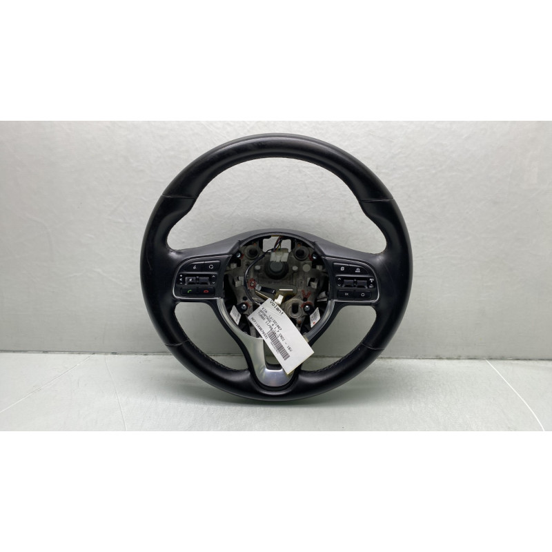Volant KIA SPORTAGE 4 Photo n°1