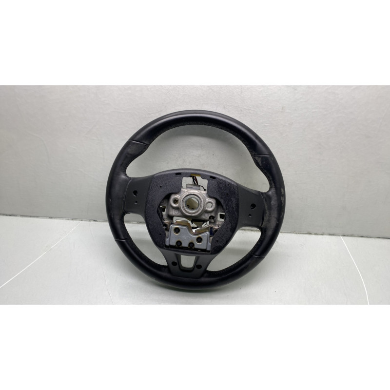 Volant KIA SPORTAGE 4 Photo n°5