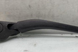 Bras essuie glace arriere PEUGEOT 206