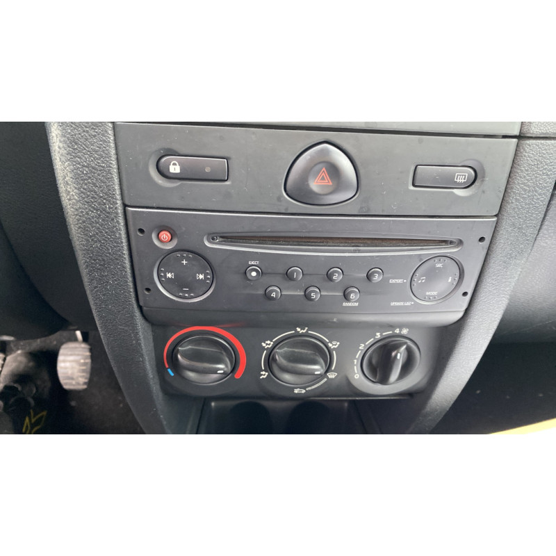 Poignee interieur arriere gauche RENAULT CLIO 2 CAMPUS Photo n°13