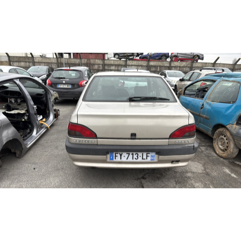 Feu arriere principal droit (feux) PEUGEOT 306 Photo n°8