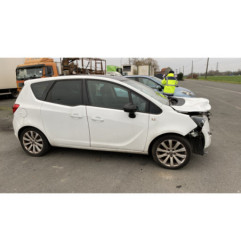 Pretensionneur de ceinture avant droit OPEL MERIVA B
