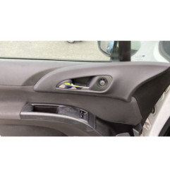 Pretensionneur de ceinture avant droit OPEL MERIVA B