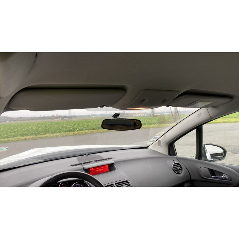 Pretensionneur de ceinture avant droit OPEL MERIVA B Photo n°19