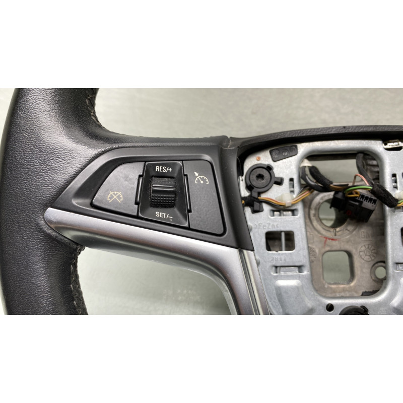 Volant OPEL MERIVA B Photo n°2