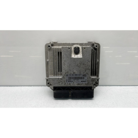 Calculateur moteur OPEL MERIVA B Photo n°1