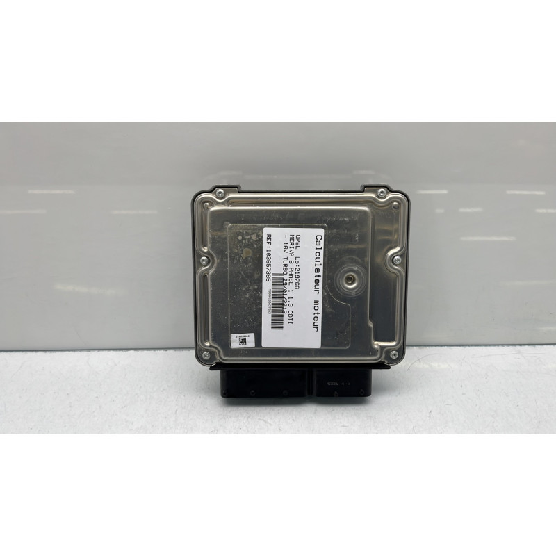 Calculateur moteur OPEL MERIVA B Photo n°4