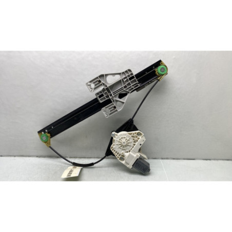 Leve vitre electrique arriere gauche AUDI A4 3 Photo n°1