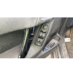 Interrupteur de leve vitre avant droit CITROEN C3 2